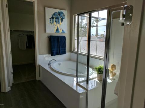3034 N 33rd Pl, Phoenix, AZ 85018 photo 1