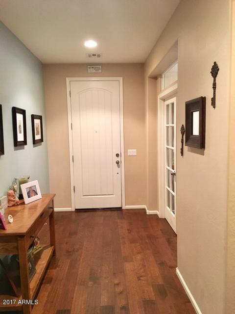 882 E Doral Ct, Gilbert, AZ 85297 photo 4