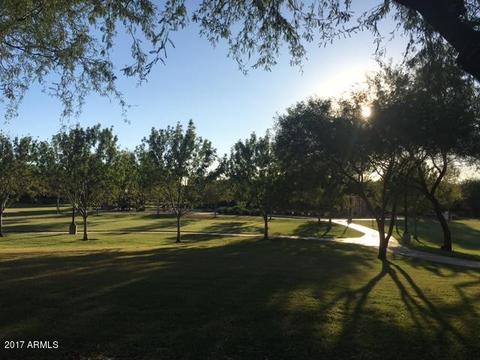 882 E Doral Ct, Gilbert, AZ 85297 photo 24