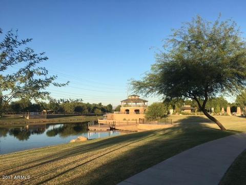 882 E Doral Ct, Gilbert, AZ 85297 photo 28