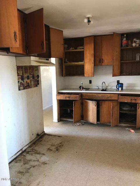 373 W Bealey Ave, Coolidge, AZ 85128 photo 2