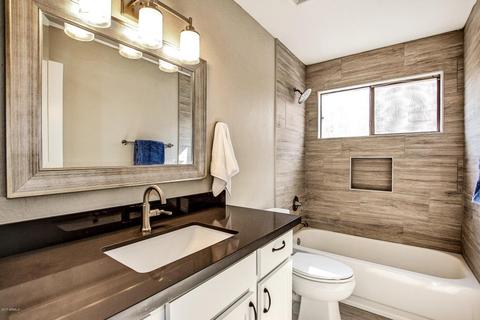 3909 E Desert Flower Ln, Phoenix, AZ 85044 photo 4