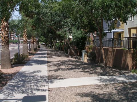706 E Washington St #206, Phoenix, AZ 85034 photo 2