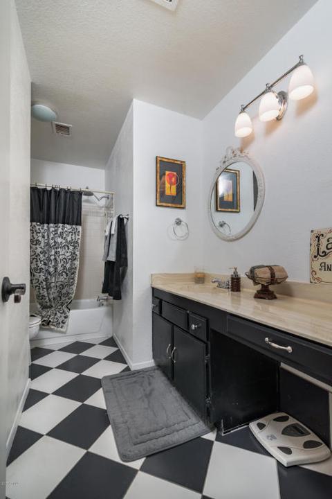 522 E Topeka Dr, Phoenix, AZ 85024 photo 8