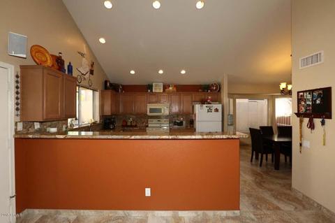 3352 E Wickieup Ln, Phoenix, AZ 85050 photo 20
