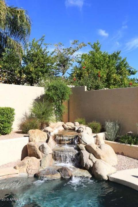 3352 E Wickieup Ln, Phoenix, AZ 85050 photo 36