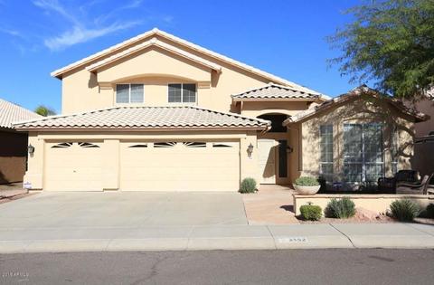 3352 E Wickieup Ln, Phoenix, AZ 85050 photo 1