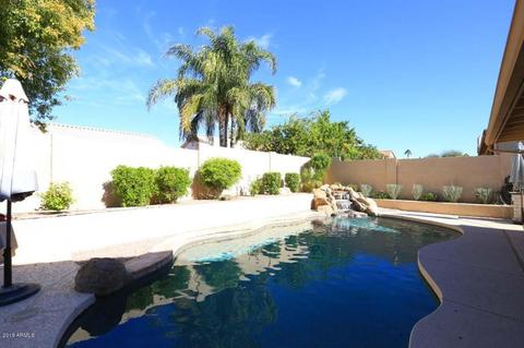 3352 E Wickieup Ln, Phoenix, AZ 85050 photo 34