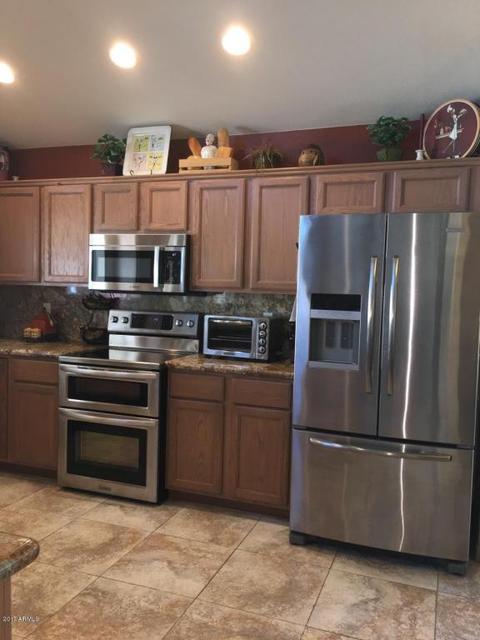 3352 E Wickieup Ln, Phoenix, AZ 85050 photo 15