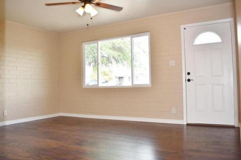 915 E Ruth Ave, Phoenix, AZ 85020 photo 2
