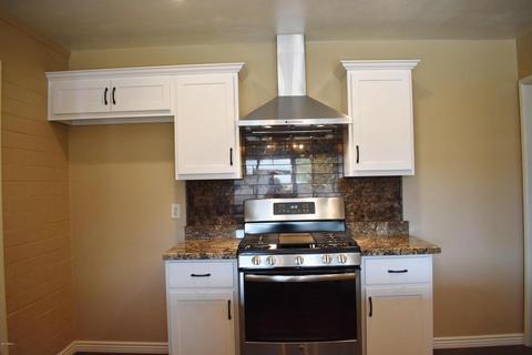 915 E Ruth Ave, Phoenix, AZ 85020 photo 8