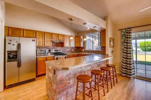 1302 E Topeka Dr, Phoenix, AZ 85024 photo 4