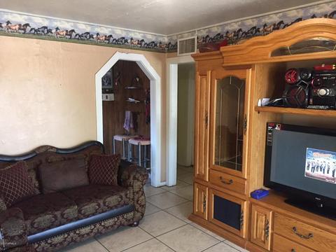 4426 S 3rd St, Phoenix, AZ 85040 photo 3