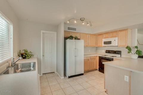 3924 E Latham Way, Gilbert, AZ 85297 photo 11