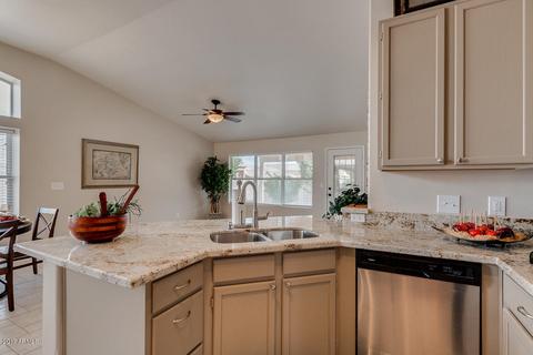 4749 E Thunderhill Pl, Phoenix, AZ 85044 photo 11