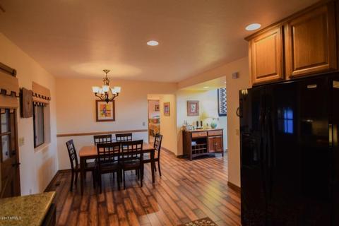 2805 Skyhawk Dr, Overgaard, AZ 85933 photo 11