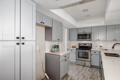 11824 S Eagleman Dr, Phoenix, AZ 85044 photo 9