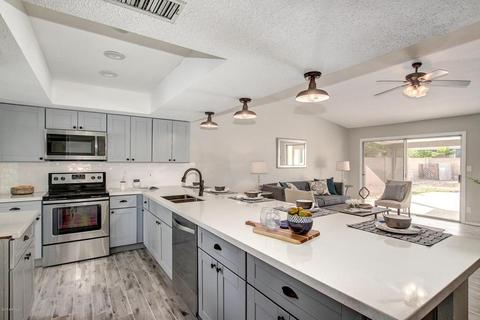 11824 S Eagleman Dr, Phoenix, AZ 85044 photo 8