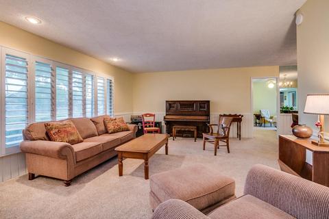 1840 E Auburn Dr, Tempe, AZ 85283 photo 14