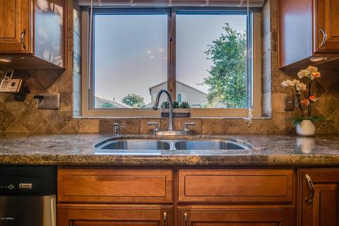 663 W Johnson Dr, Gilbert, AZ 85233 photo 9