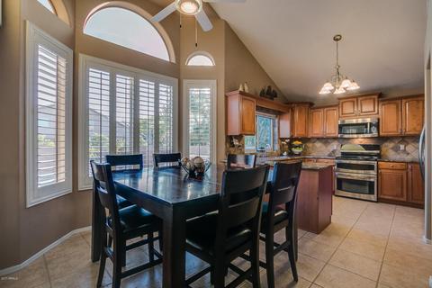 663 W Johnson Dr, Gilbert, AZ 85233 photo 13