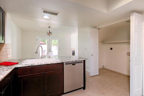 448 E Utopia Rd, Phoenix, AZ 85024 photo 9