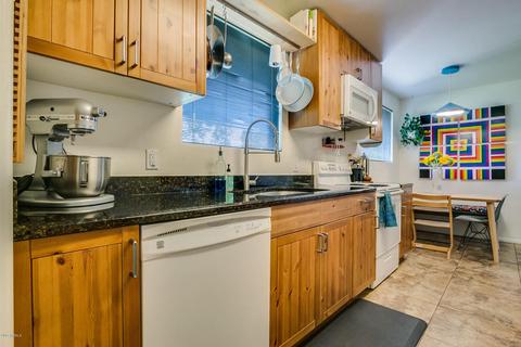 3034 E Whitton Ave, Phoenix, AZ 85016 photo 12