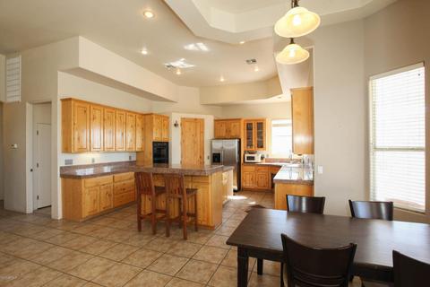 7825 E Mcdowell Rd, Mesa, AZ 85207 photo 4