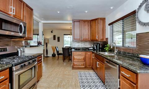3757 E Clarendon Ave, Phoenix, AZ 85018 photo 12