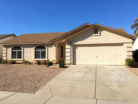 2064 E Stottler Ct, Gilbert, AZ 85296 photo 3