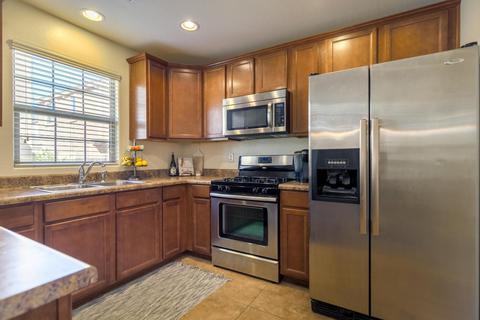3515 Erie St, Gilbert, AZ 85295 photo 2