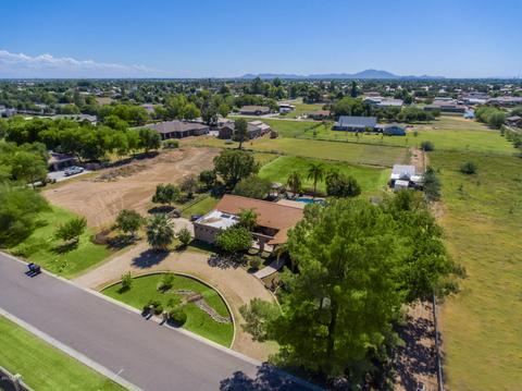 2225 E Vaughn Ave, Gilbert, AZ 85234 photo 3
