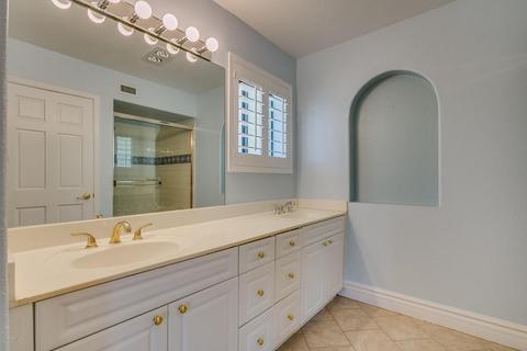 2225 E Vaughn Ave, Gilbert, AZ 85234 photo 30