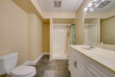 2225 E Vaughn Ave, Gilbert, AZ 85234 photo 49