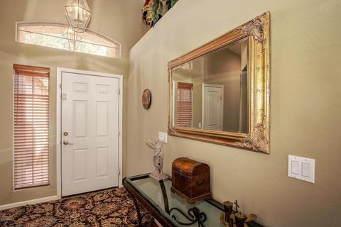 1266 S Riata St, Gilbert, AZ 85296 photo 4