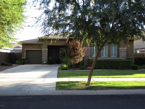 3843 E Comstock Dr, Gilbert, AZ 85296 photo 1