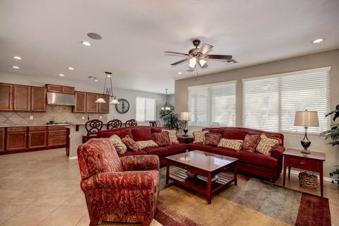 2524 Eleana Ln, Gilbert, AZ 85298 photo 8