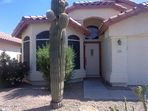 2231 E Robin Ln, Phoenix, AZ 85024 photo 4