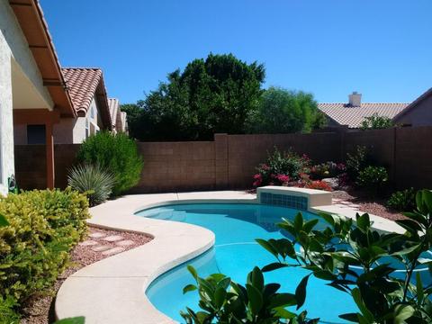 2231 E Robin Ln, Phoenix, AZ 85024 photo 1