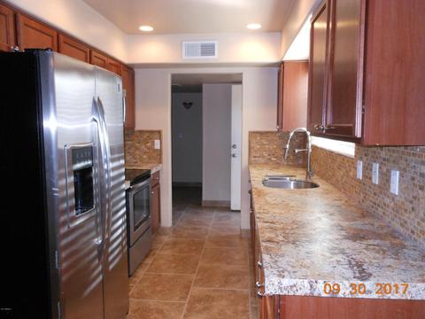 14009 N 30th Dr, Phoenix, AZ 85053 photo 5