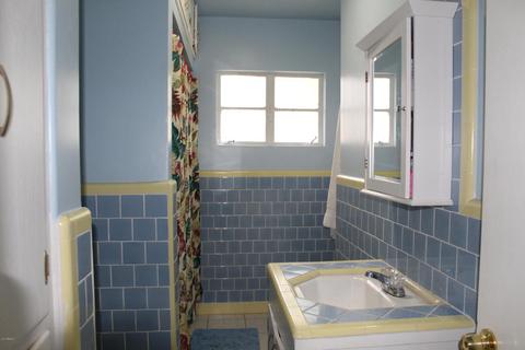 2502 E Oak St, Phoenix, AZ 85008 photo 12