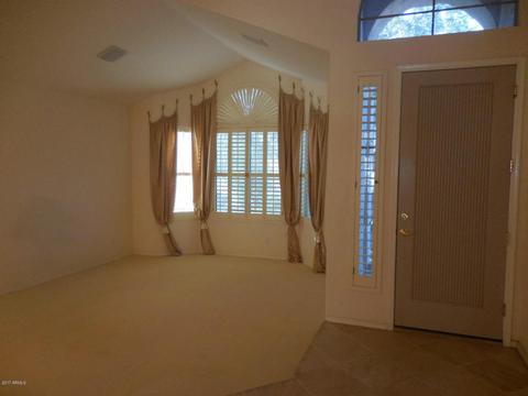 418 E Silverwood Dr, Phoenix, AZ 85048 photo 4