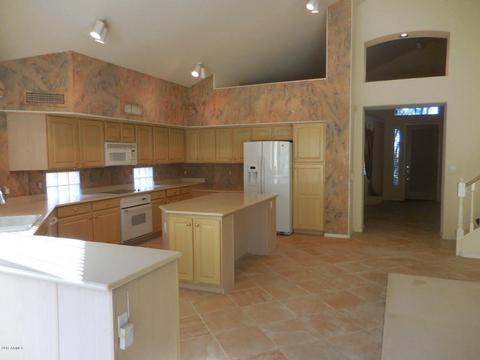 418 E Silverwood Dr, Phoenix, AZ 85048 photo 9