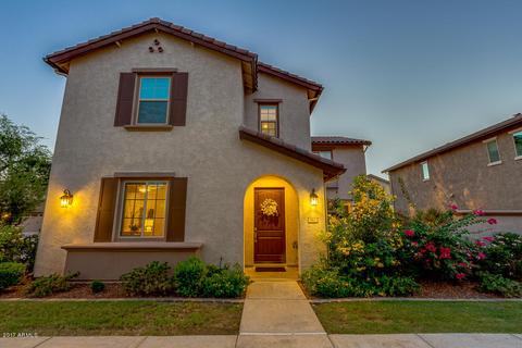 861 S Agnes Ln, Gilbert, AZ 85296 photo 3