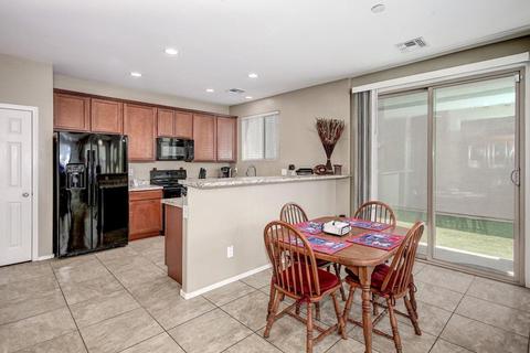 3626 E Larson Ln, Gilbert, AZ 85295 photo 7