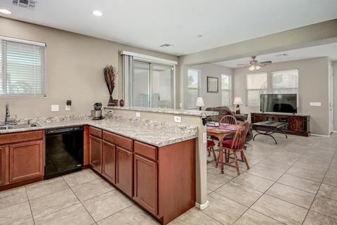 3626 E Larson Ln, Gilbert, AZ 85295 photo 10
