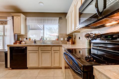 325 E Arabian Dr, Gilbert, AZ 85296 photo 11