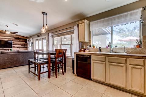 325 E Arabian Dr, Gilbert, AZ 85296 photo 10
