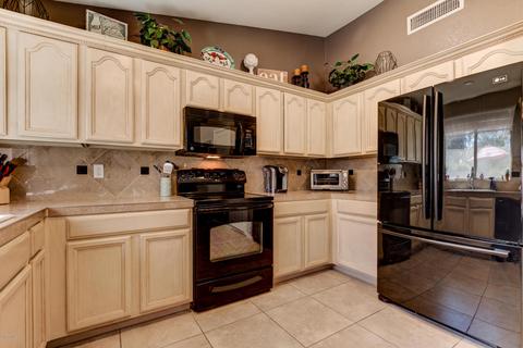 325 E Arabian Dr, Gilbert, AZ 85296 photo 13
