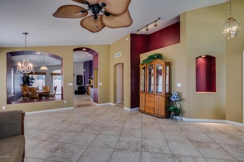 2101 E Sharon Dr, Phoenix, AZ 85022 photo 2